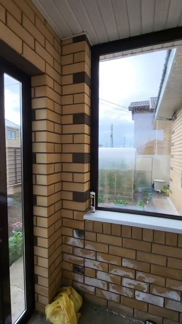 остекление входной группы в нашем исполнении - всегда надежно!