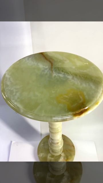 Стол из оникса 400*400*680мм. 1212504-13