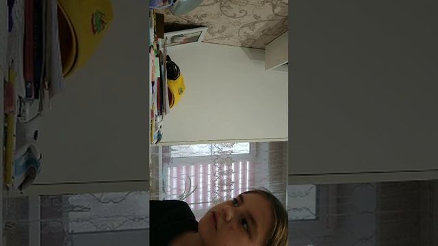 дома делаю уроки