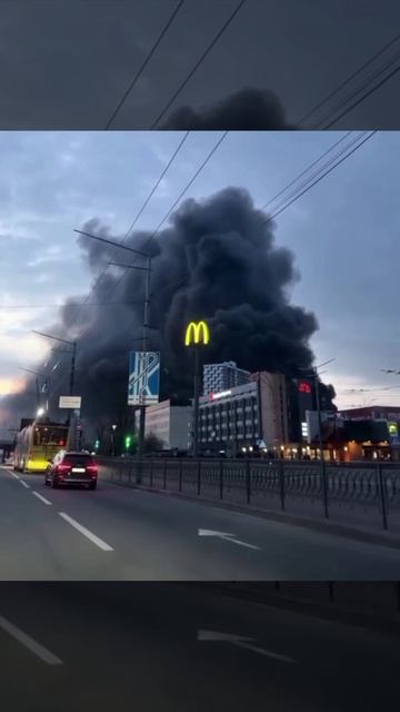 Публикуем дополнительные кадры утреннего Киева.