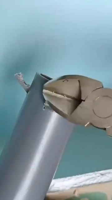 Нестандартная гайка 

Из самой обычной канализационной трубы можно сделать вот такой крутой инструме