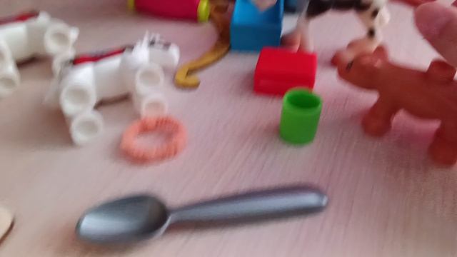 легенда о хрюшке. зайди в описание живо там ты найдёшь побольше ответов на этот вопрос кто такая хрю