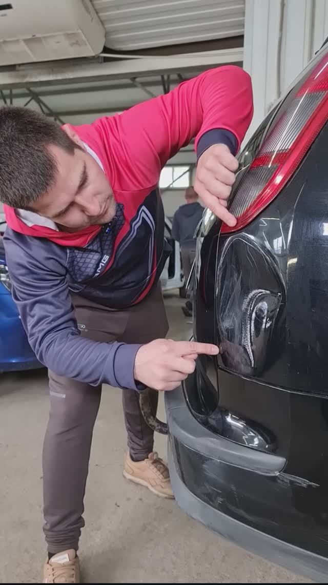 Удаление вмятины без покраски на заднем крыле 🫡