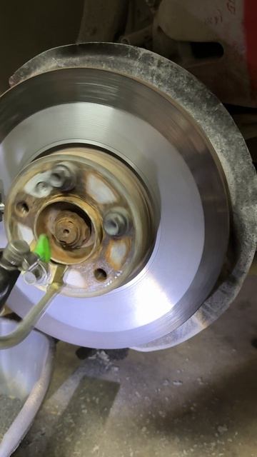 Проточка дисков тормозных без снятия