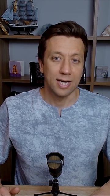 Нейросеть наносит макияж