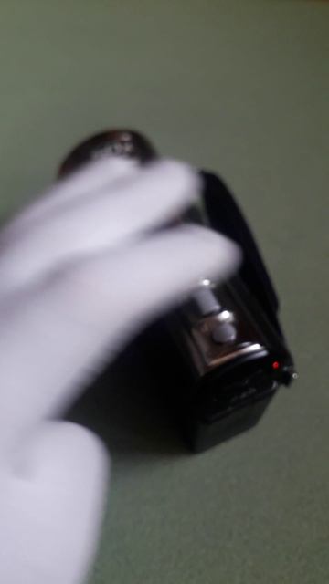 Я всегда с собой беру видеокамеру ))