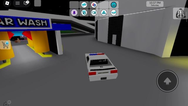 роблокс играл в полиции но потом стал ФСБ