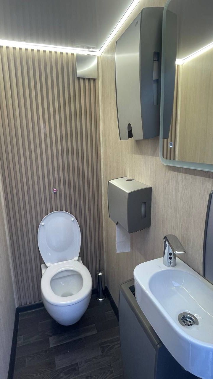 Кабина 2-местного туалетного модуля PROWC