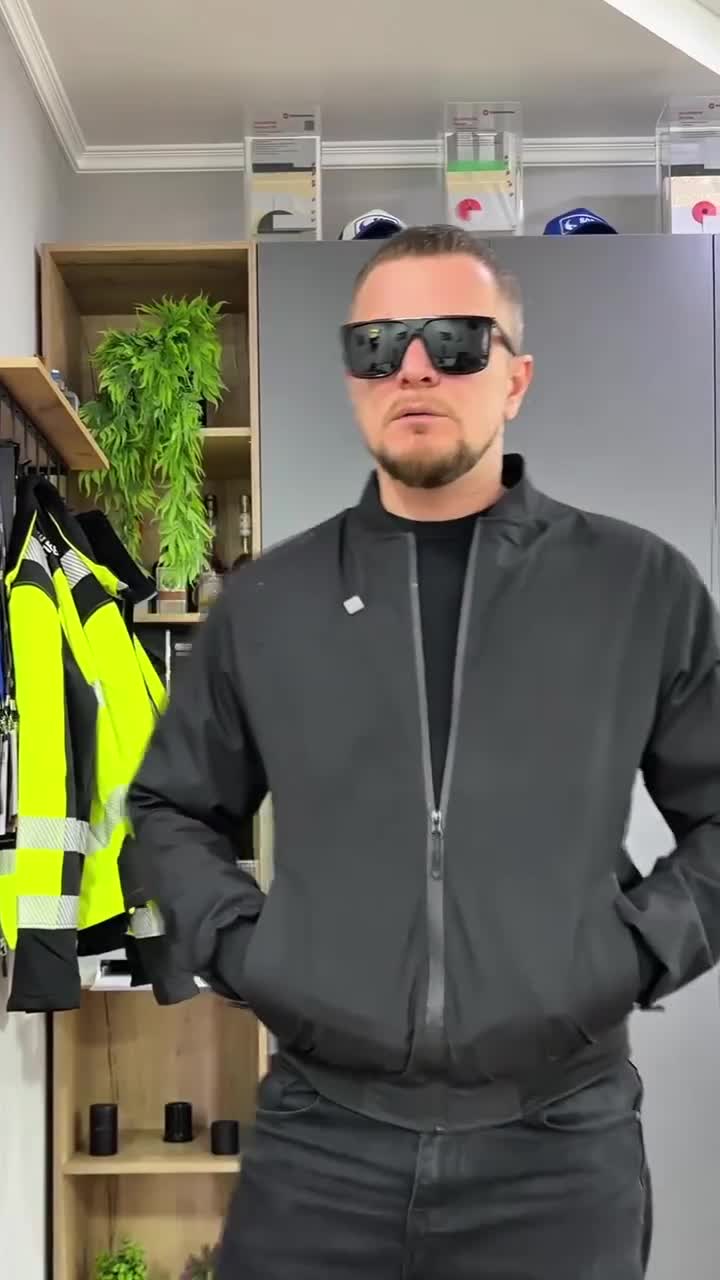 Нeлёгкая рaбота продaжника 😂