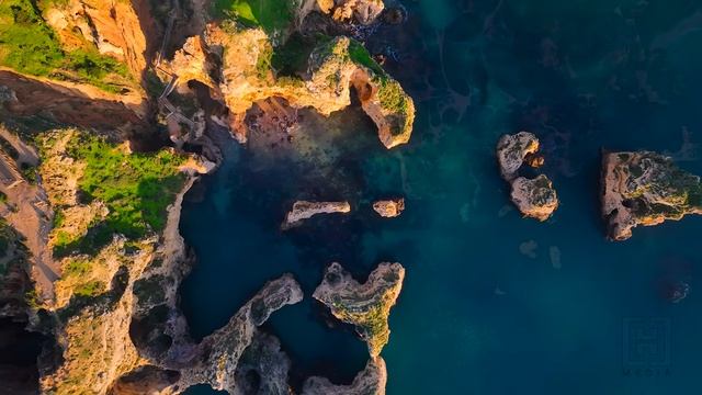 Lagos Portugal Ocean Therapy ｜ Algarve Coastal Cliffs & Sea Caves ｜ Deep House Chill For Your TV-