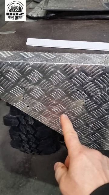 УАЗ Буханка ПОЛБАТОНА - Врезаем задние фонари