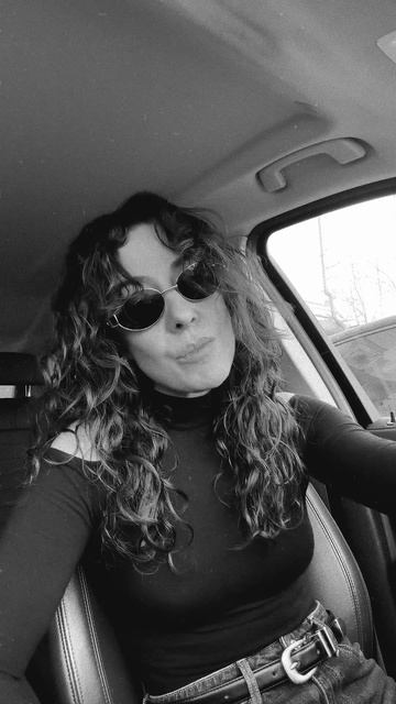 «Мой тихий гордый танец не увидишь. Я молча без тебя его веду». Премьера 03.04