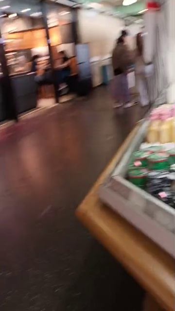 Центральный_крытый_рынок_Франкфурт_на_Майне_14_04_2026