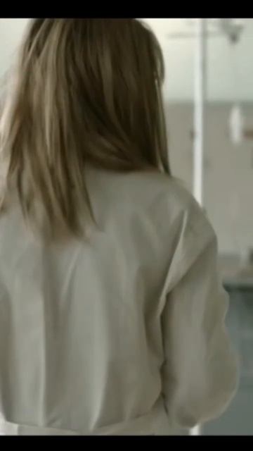 Наглая деверсанка.