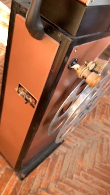 Кинопроектор СССР