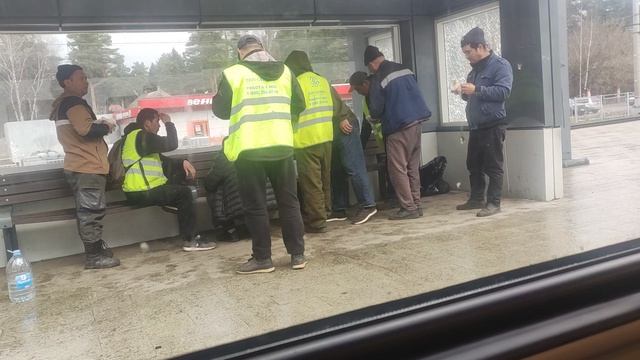 16 апреля обеденный перерыв....