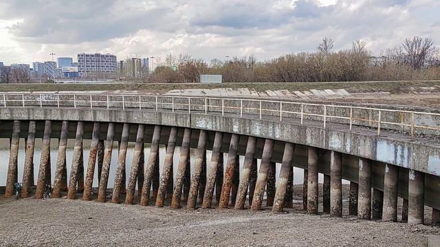 Тушино, Канал им Москвы