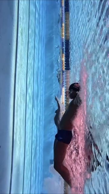 Полёт под водой💦🦋