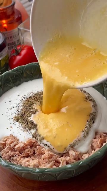 Картофельный тарт без теста с тунцом