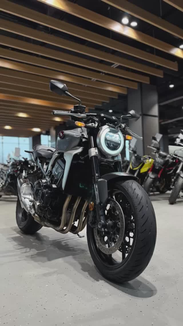 Honda CB 1000R (2019) VIN: SC80-1100049