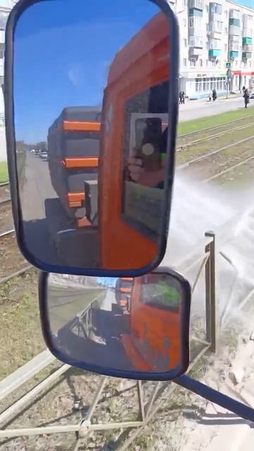 За сутки ульяновский «Дорремстрой» отремонтировал 14 участков улиц