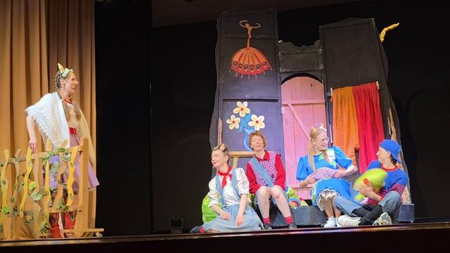 Спектакль Динь-дон, я ваша мама