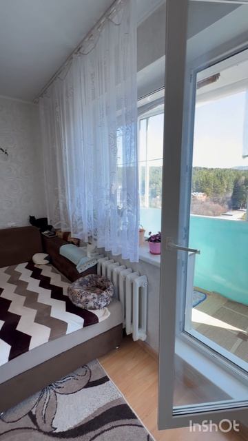 Video-output-6898E91D-3B44-457B-B880-8F1FC52B2CDC-1