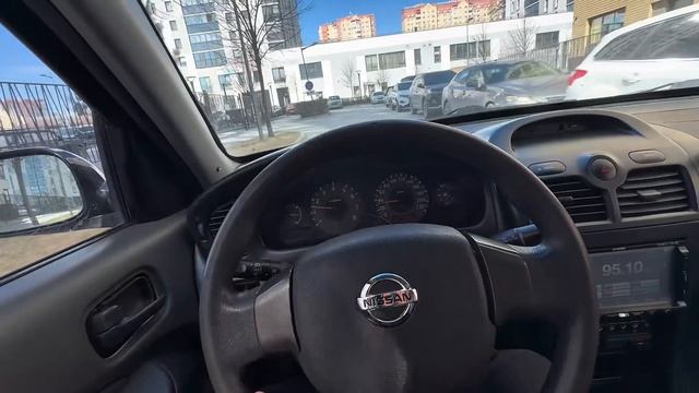 Nissan Almere 2007 1.6 АКПП