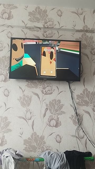 не мешает я смотрю крутого папа на