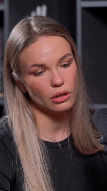 Я ВЗЯЛА НА ИГРУ НЕ ТУ ФОРМУ! Юлия Синицкая #shorts #лицаволейбола #volleyball #подкаст #sport #tv