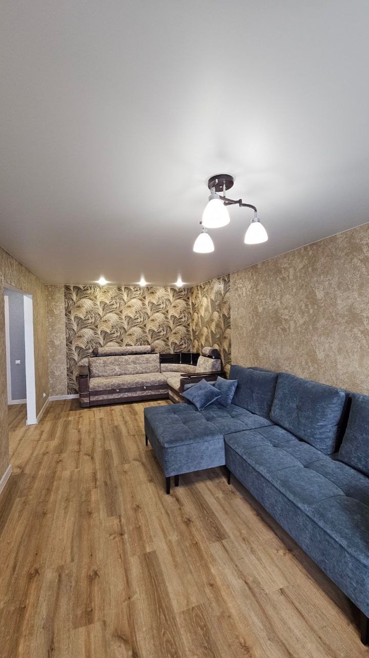 Пер. Карповский, 3