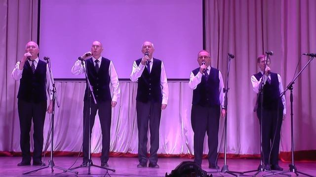 «Поющий экспресс». Мужская группа хорового коллектива Октябрьской жд г. Бабаево Вологодской обл.