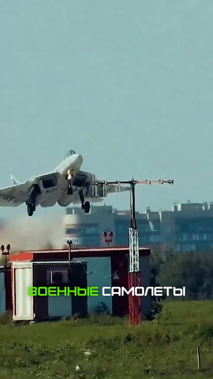 Зачем ВОЕННОЙ авиации ТОРМОЗНОЙ парашют?