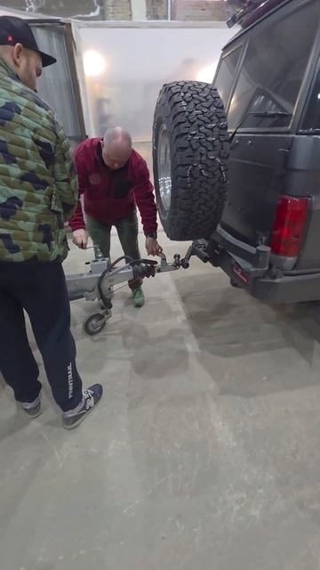 Приволокли из ремонта наш домик на колесах, готовимся к новому путешествию