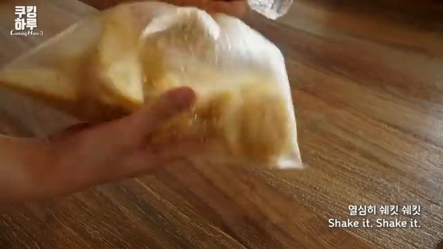 Идеальный хрустящий картофель с чесночным сыром. На Вечер
Картошка по деревенски.