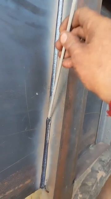 Электродуговая сварка вертикальный шов