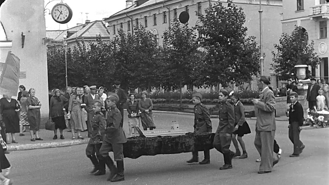 Умелые руки пионеров Ангарска