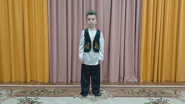 📚 Марафон «Мы — внуки Тукая!»Знакомим вас с творчеством наших юных участников.