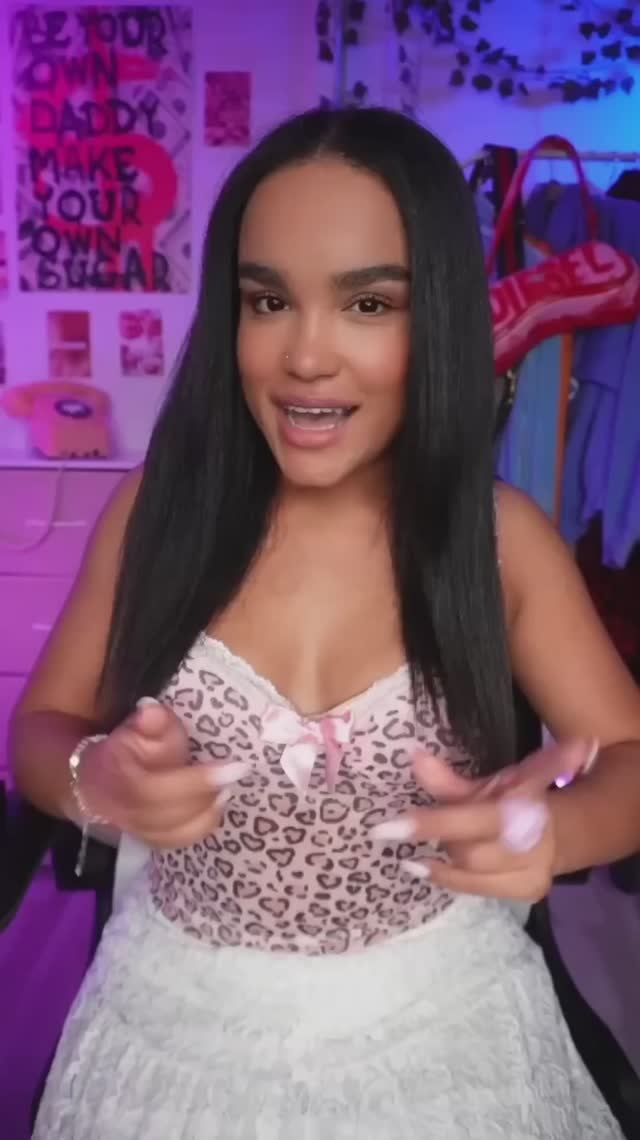 КУДРЯШКИ 👩🏾🦱 VS ВЫПРЯМЛЕНИЕ 👩🏾 #трейси #прическа #афрокудри #волосы #парикмахер