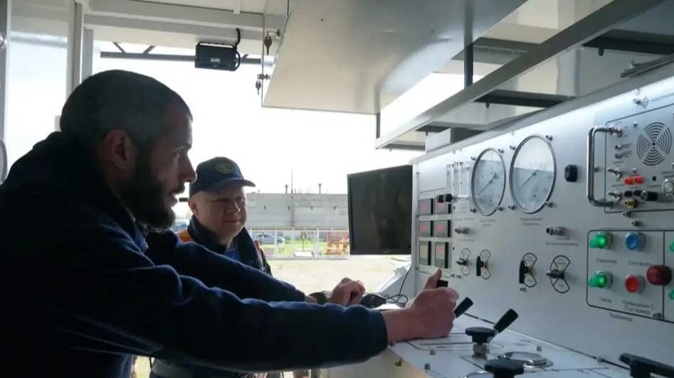 В Краснодарском крае 68 спасателей-водолазов проверили в барокамере