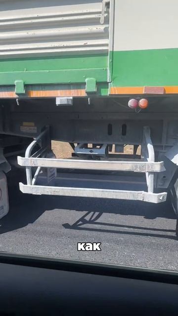 Необычный способ чернения шин в Тайланде