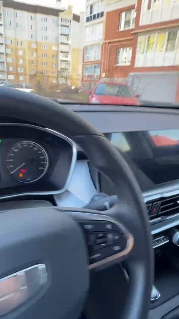 Geely Coolray МКПП