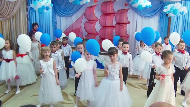 Трогательный танец 