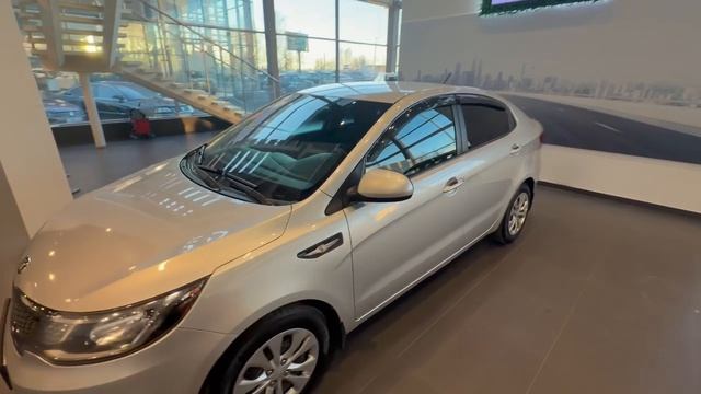 Kia/ Rio/ III Рестайлинг/ Седан/ 1.4 AT (107 л.с.)/ Comfort Аудио