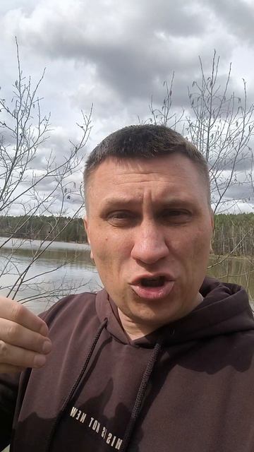 Российские пенсионеры тратят до 75% дохода на еду и ЖКХ, подсчитали эксперты.