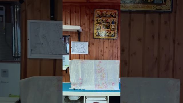 Пpoдаётcя ДОМ-МУЗЕЙ, с предметами быта старины.