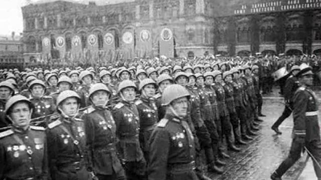 Триумф Победителей .