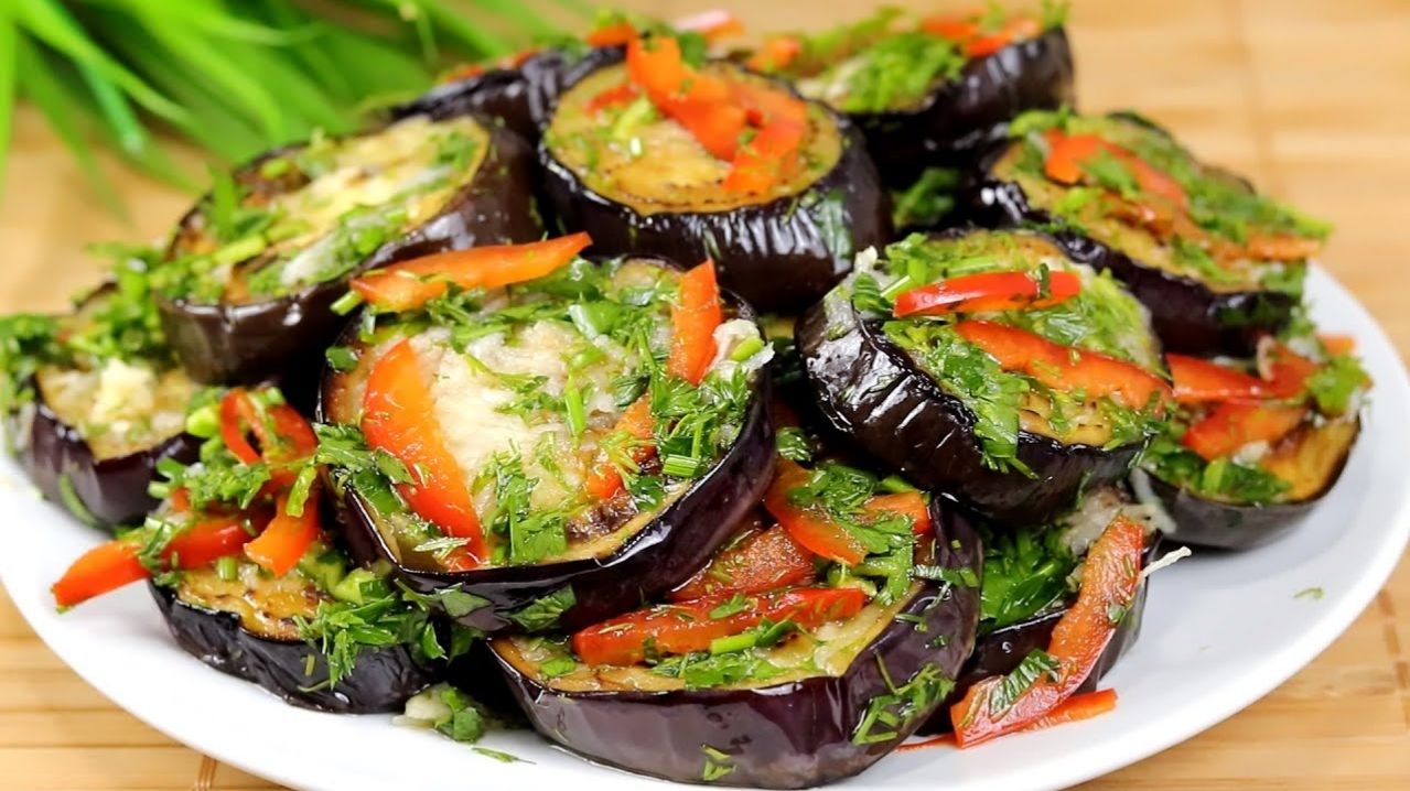 Шикарный рецепт из баклажанов. Превосходит все ожидания, не пожалеете! Рецепт от Вкусные Советы!