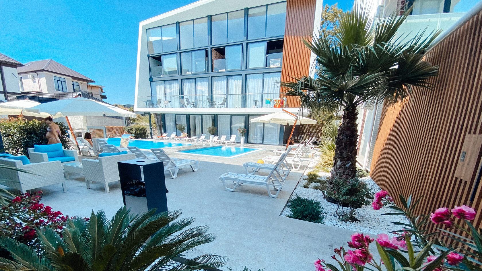 28,5 м² комфорта в Сочи: квартира в Green Palace с круглогодичным подогреваемым бассейном.