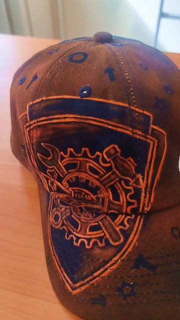 АРТ CIкод Принт на бейсболке ART CIcode Print On A Baseball Cap